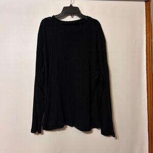 Black sweater size 4x